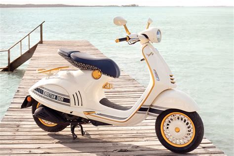 vespa dior precio|vespa christian dior.